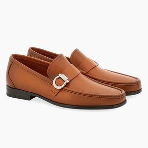 Salvatore Ferragamo Caspian Leather Loafers